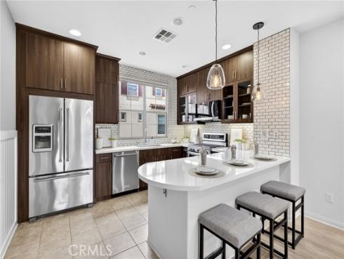 156 Capricorn , Irvine, CA