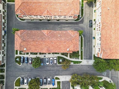 156 Capricorn , Irvine, CA