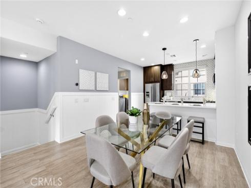 156 Capricorn , Irvine, CA