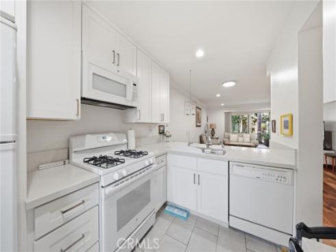 406 Orange Blossom , Irvine, CA