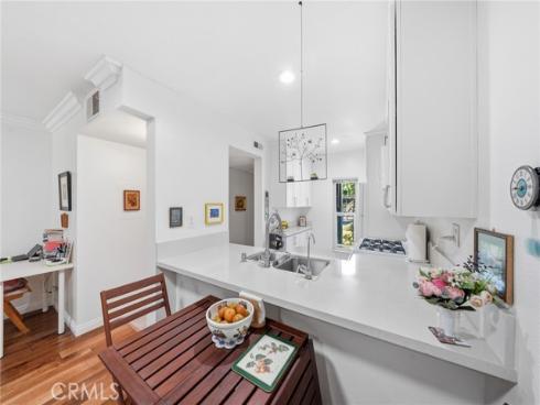 406 Orange Blossom , Irvine, CA