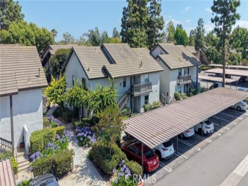 406 Orange Blossom , Irvine, CA