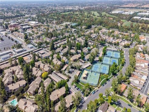 406 Orange Blossom , Irvine, CA