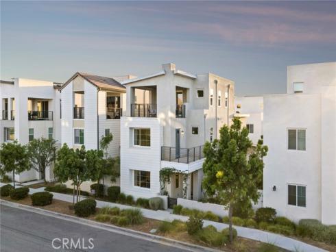 157  Crossover  , Irvine, CA