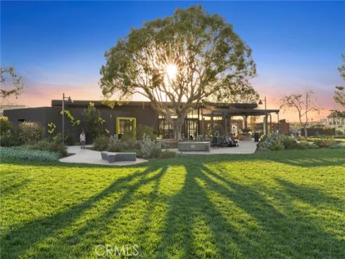 157  Crossover  , Irvine, CA