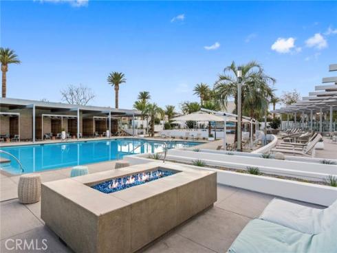 157  Crossover  , Irvine, CA
