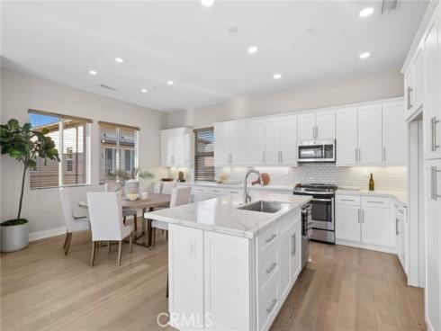 217 Cultivate , Irvine, CA