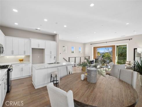 217 Cultivate , Irvine, CA