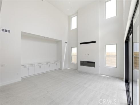 153 Apron , Irvine, CA