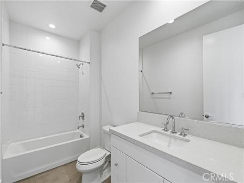 153 Apron , Irvine, CA