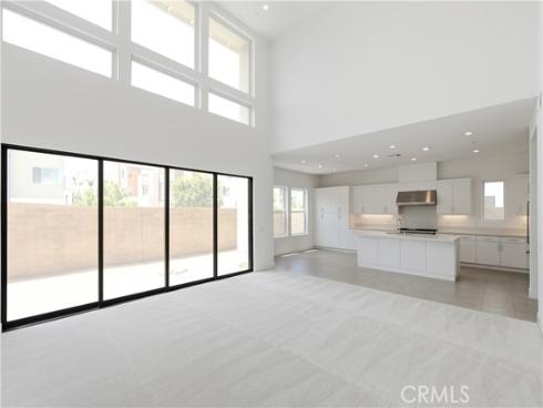 153 Apron , Irvine, CA