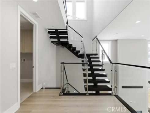 156 Apron , Irvine, CA