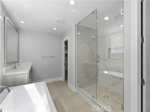 156 Apron , Irvine, CA