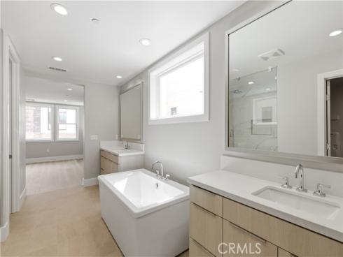 156 Apron , Irvine, CA