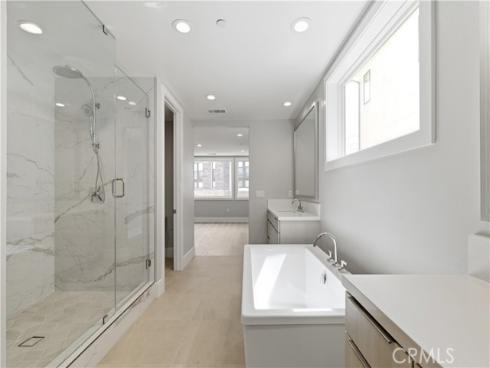 156 Apron , Irvine, CA