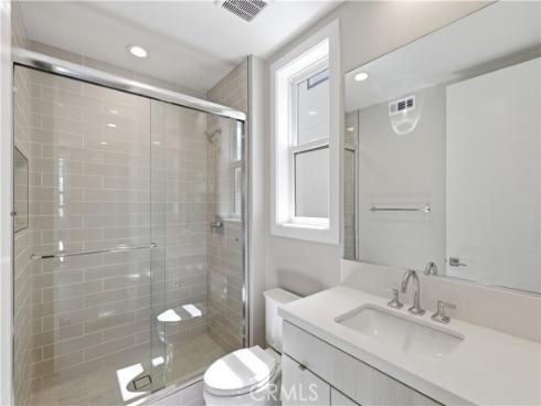 156 Apron , Irvine, CA