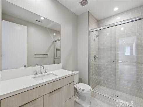 156 Apron , Irvine, CA
