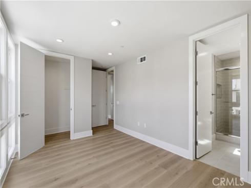 156 Apron , Irvine, CA