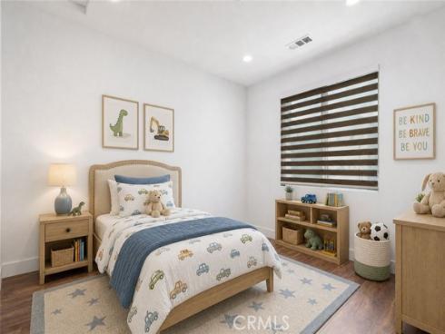 305 Novel , Irvine, CA