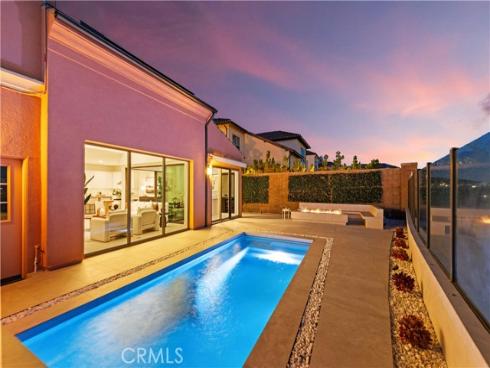137 Trumpet Flower , Irvine, CA
