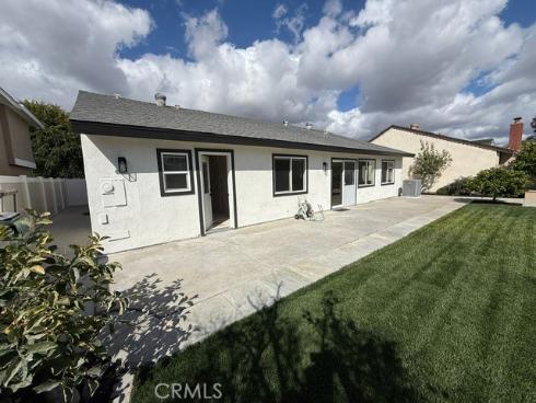 4122 Loma , Irvine, CA