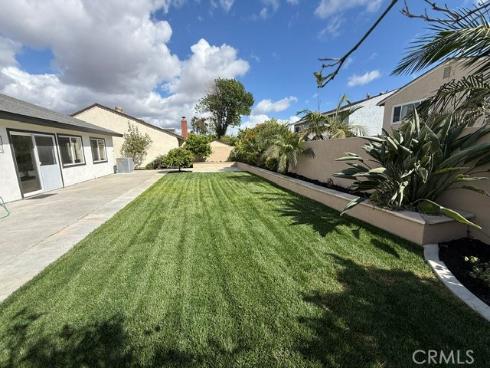 4122 Loma , Irvine, CA