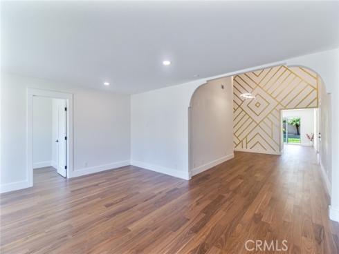 4122 Loma , Irvine, CA