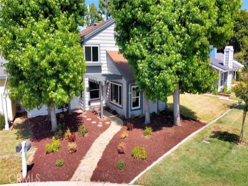 15 Snowapple , Irvine, CA