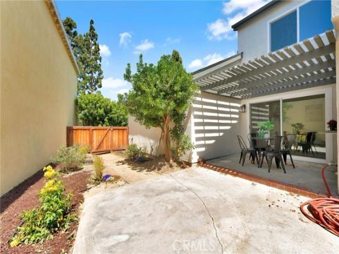 15 Snowapple , Irvine, CA
