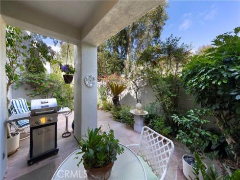 8 Longbourn Aisle , Irvine, CA