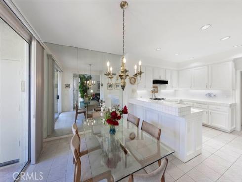 8 Longbourn Aisle , Irvine, CA
