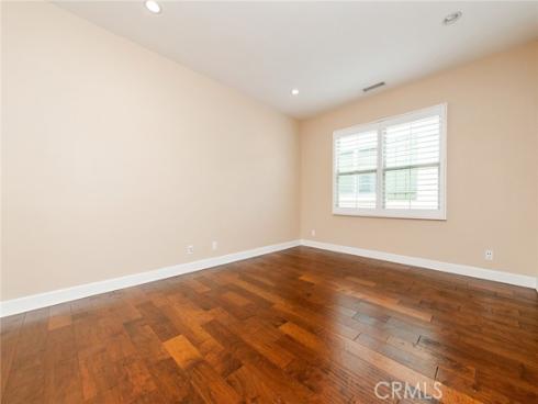 55 Hazelton , Irvine, CA