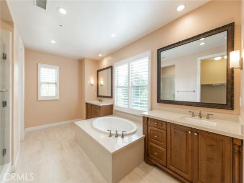 55 Hazelton , Irvine, CA