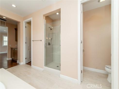 55 Hazelton , Irvine, CA