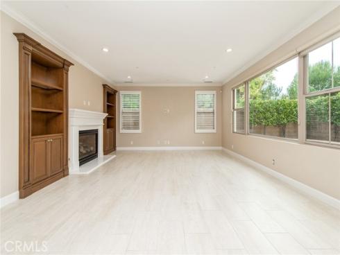 55 Hazelton , Irvine, CA