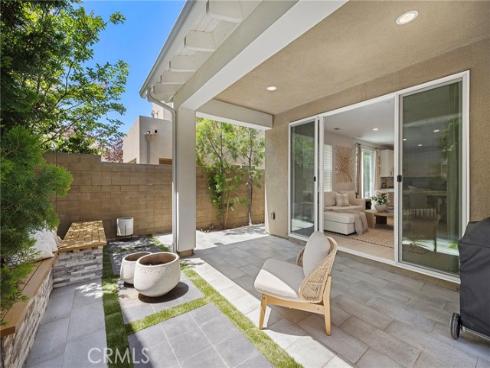 128 Mongoose , Irvine, CA