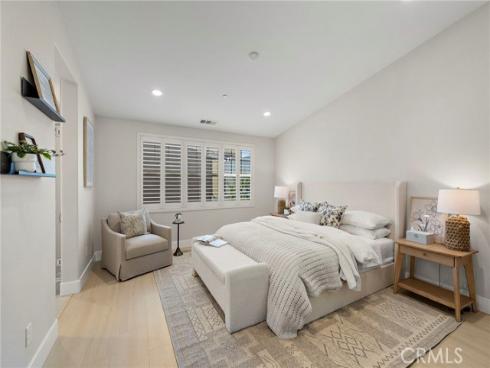 128 Mongoose , Irvine, CA