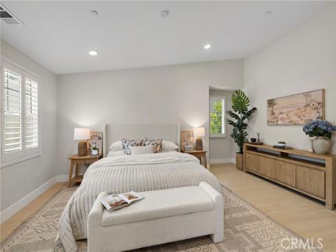 128 Mongoose , Irvine, CA