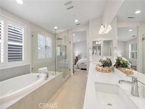 128 Mongoose , Irvine, CA
