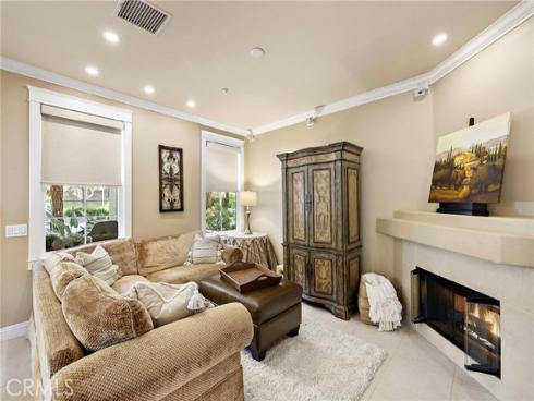 62 Dovetail , Irvine, CA
