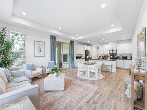 102 Trailblaze , Irvine, CA
