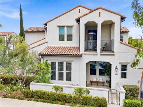 102 Trailblaze , Irvine, CA