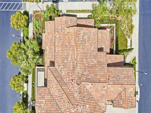 102 Trailblaze , Irvine, CA