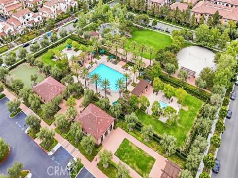 102 Trailblaze , Irvine, CA