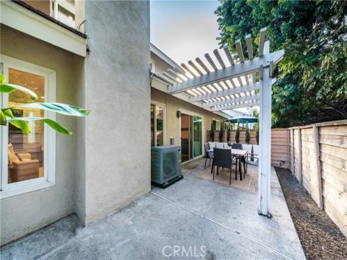 51 Ashbrook , Irvine, CA