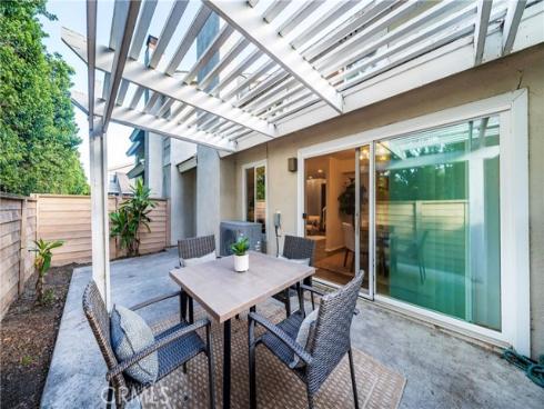 51  Ashbrook  , Irvine, CA