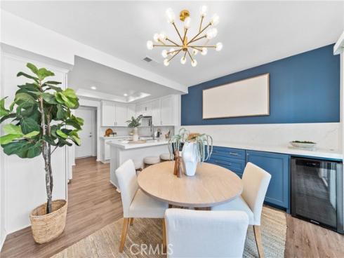 51 Ashbrook , Irvine, CA