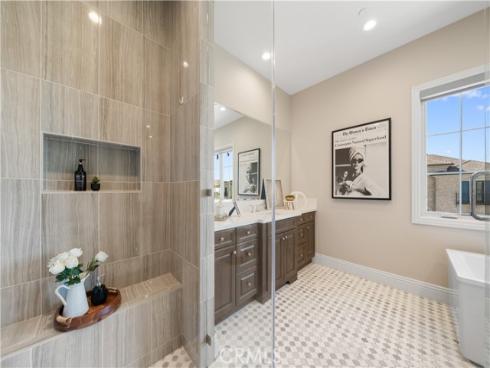 57  Kite  , Irvine, CA