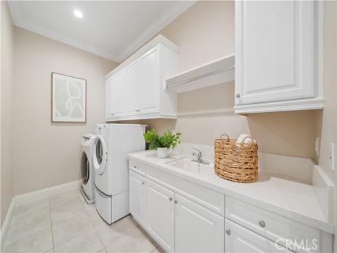 57  Kite  , Irvine, CA