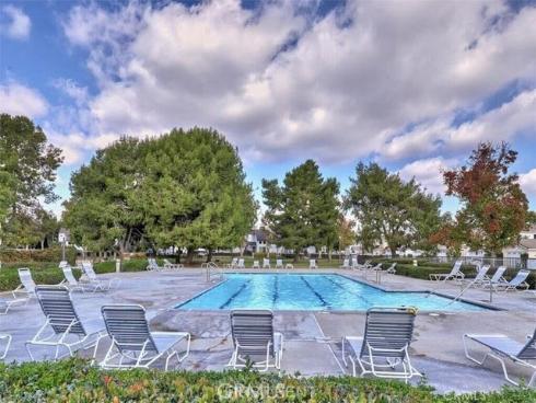 51 Greenmoor , Irvine, CA